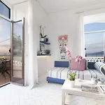 Amore Rentals - Appartamento La Terrazza Sul Porto 1